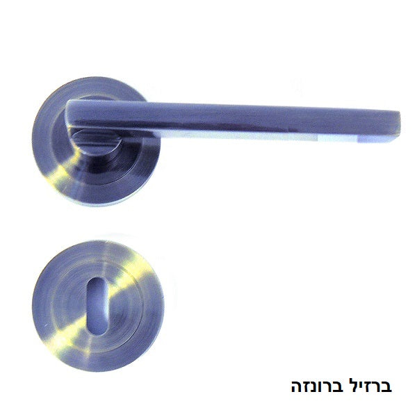 דלת פנים מבית רב-בריח מסדרת לימטופ צבע אגוז